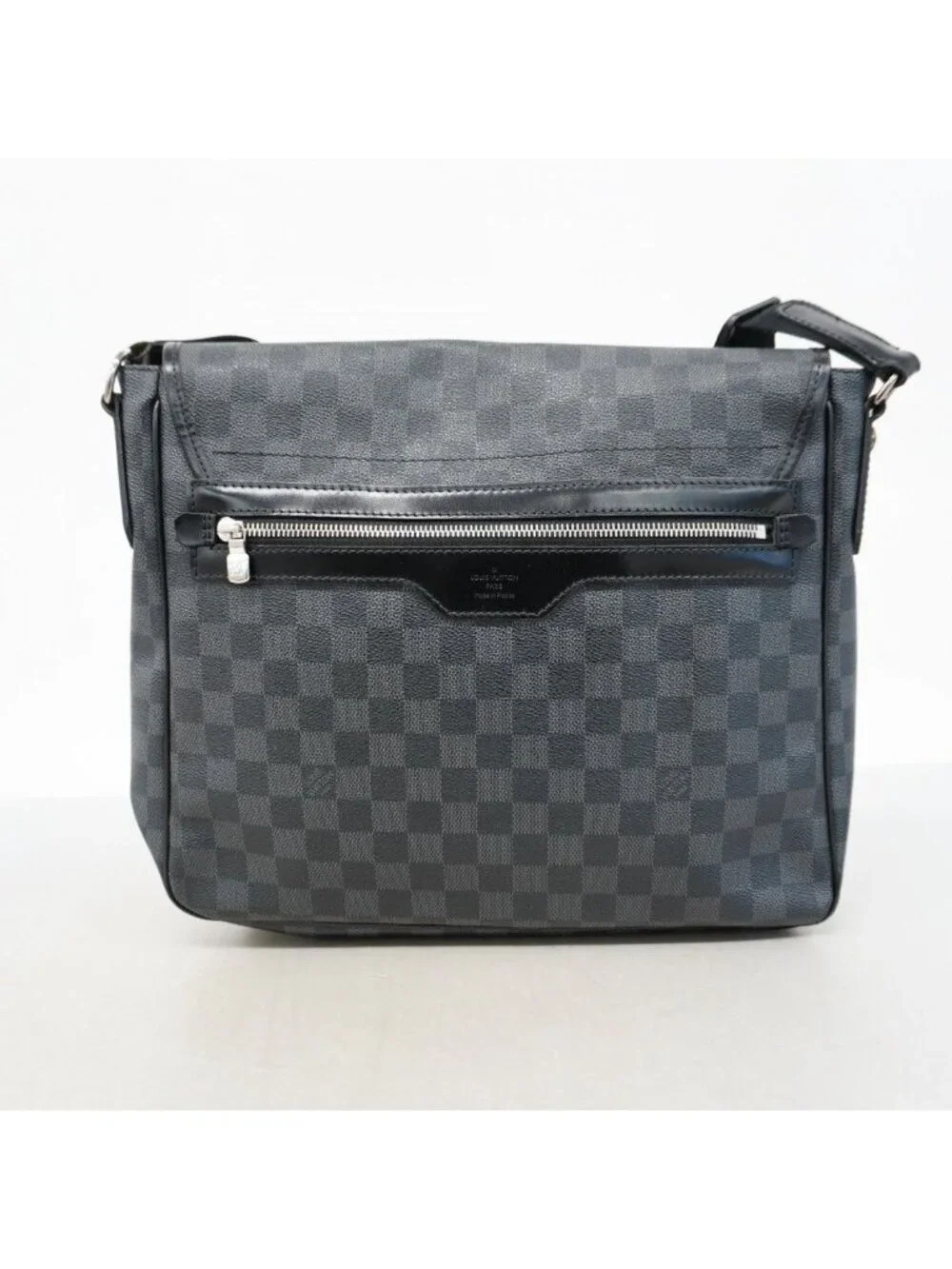 Louis Vuitton Shoulder Bag Damier Graphite Daniel MM Black Gray